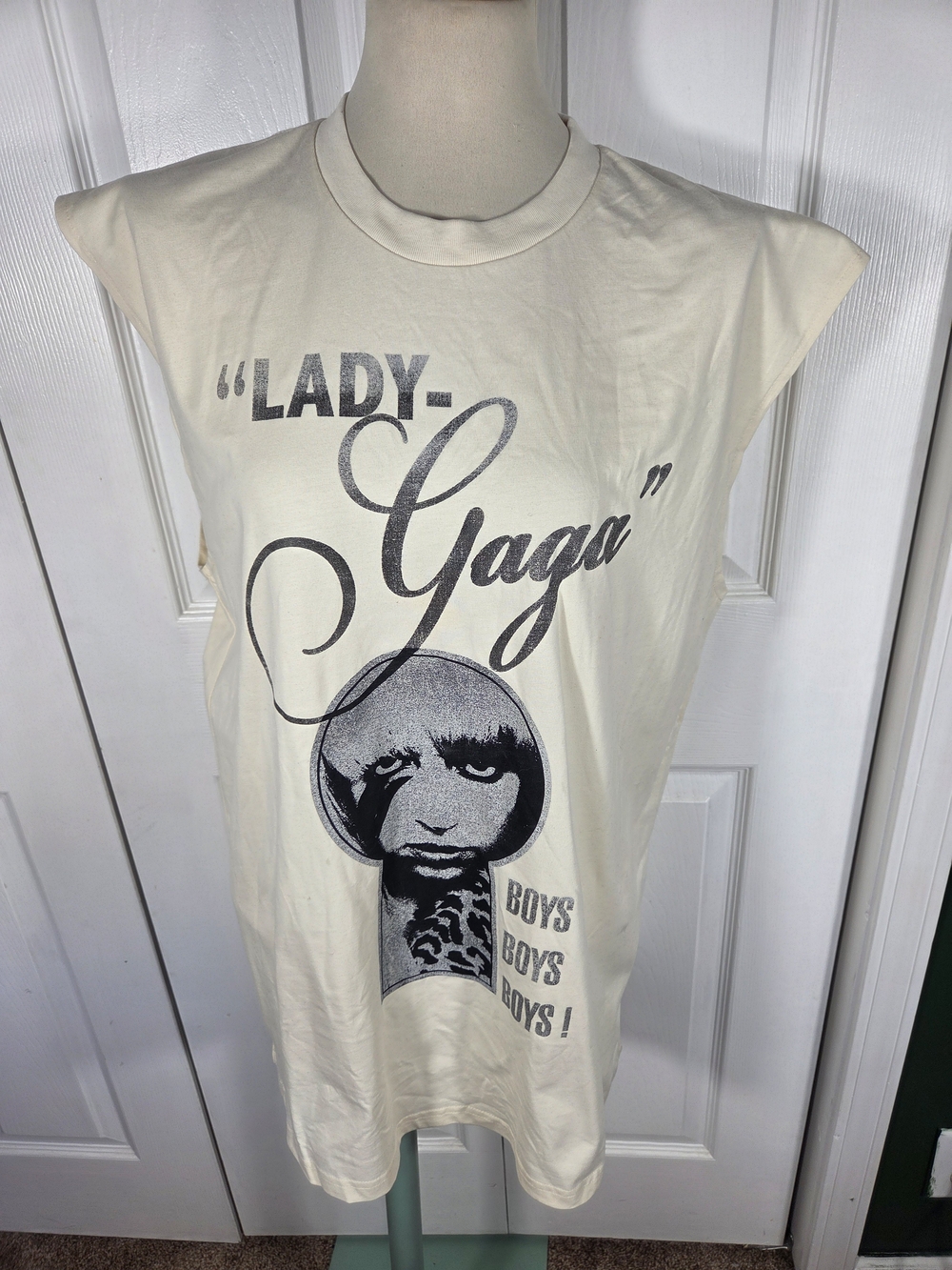 Lady Gaga Boys Boys Boys Graphic Muscle Tee Shirt XL 2014 Bravado